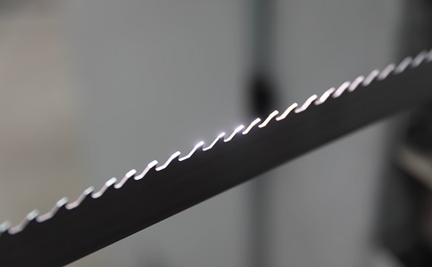 德州双金属带锯条产生切削噪音的原因具体有哪些？